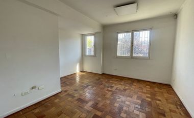 Casa en Arriendo en Arriendo Casa 4 Dormitorios Michimalongo/Padre Orellana, Santiago