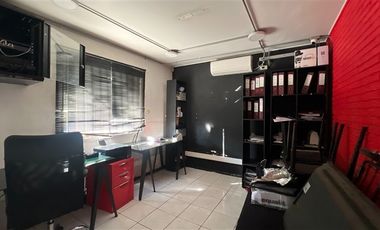 Local Comercial en Arriendo en Av. Vitacura / Tabancura