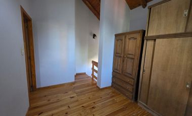 ALQUILER DE CABAÑA DE 2 DORMITORIOS C/HOGAR A LEÑA EN ESQUEL, CHUBUT