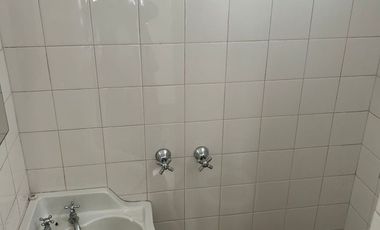Alquiler Piso 3 dormitorios y escritorio balcón z/Cañada en Centro.