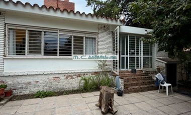 V210. ICHO CRUZ. AMPLIA CASA A MTS DEL RIO Y DEL CENTRO. PERIMETRADA.