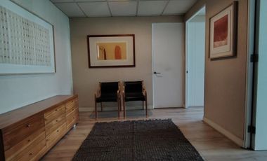OPORTUNIDAD EN ESTORIL: OFICINA DE ALTO ESTÁNDAR CON 2 ESTAC