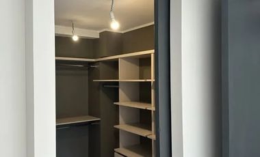 Departamento en arriendo c/ estacionamiento en Estadio Croata