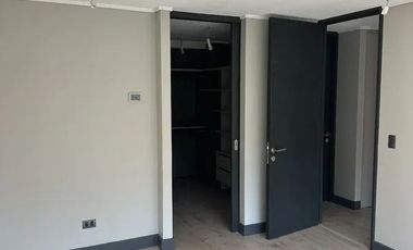 Departamento en arriendo c/ estacionamiento en Estadio Croata