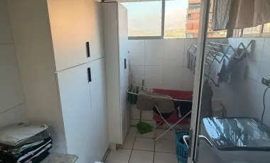 Departamento en arriendo c/ estacionamiento en Metro Manquehue - Apumanque