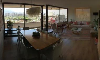 Departamento en arriendo c/ estacionamiento en Metro Manquehue - Apumanque