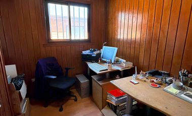 EN VENTA AMPLIA CASA  EN AVENIDA PRINCIPAL CHIGUAYANTE