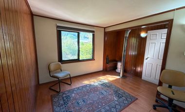 EN VENTA AMPLIA CASA  EN AVENIDA PRINCIPAL CHIGUAYANTE