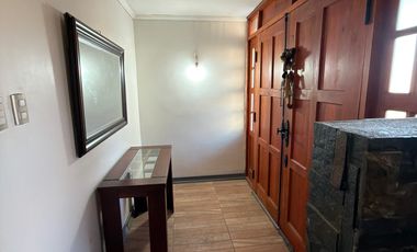 EN VENTA AMPLIA CASA  EN AVENIDA PRINCIPAL CHIGUAYANTE