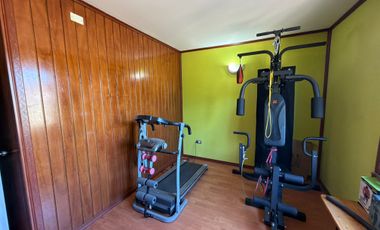 EN VENTA AMPLIA CASA  EN AVENIDA PRINCIPAL CHIGUAYANTE