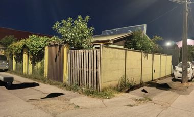 SE VENDE CENTRICA CASA EN LA CIUDAD DE TALCA