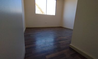 ARRIENDO CASA 2 PISOS CURAUMA VALPARAISO