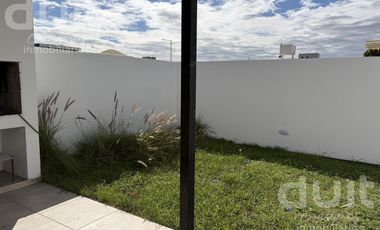 Dúplex en Alquiler en San Ignacio