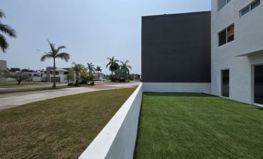 Casa en Venta con Recámara planta baja Las Palmas