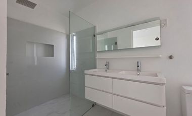 Casa en Venta con Recámara planta baja Las Palmas