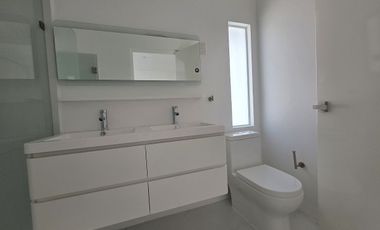 Casa en Venta con Recámara planta baja Las Palmas