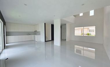 Casa en Venta con Recámara planta baja Las Palmas