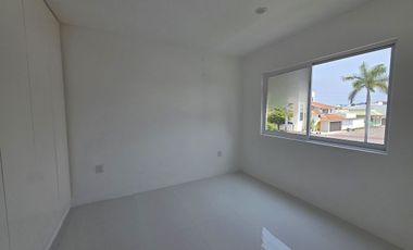 Casa en Venta con Recámara planta baja Las Palmas