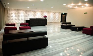 Oficina acondicionada en renta de 212m2 en edificio corporativo en Valle Oriente