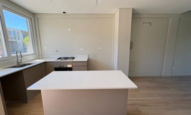 VENTA DUPLEX CON JARDIN PROPIO - ALDEANA PILAR