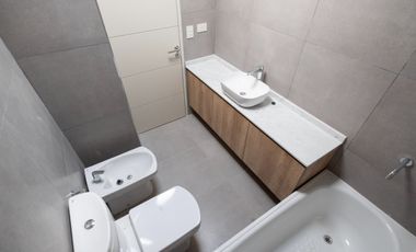 VENTA DUPLEX CON JARDIN PROPIO - ALDEANA PILAR
