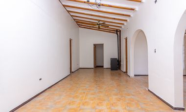 ARRIENDO CASA EN MACHALI 4 DORMITORIOS 2 BAÑOS