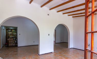 ARRIENDO CASA EN MACHALI 4 DORMITORIOS 2 BAÑOS