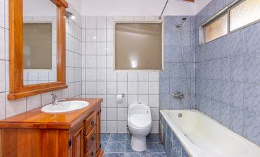 ARRIENDO CASA EN MACHALI 4 DORMITORIOS 2 BAÑOS