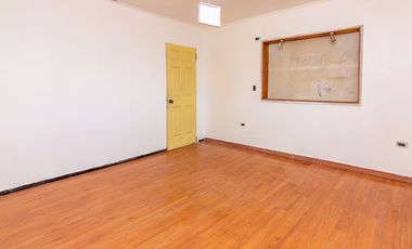 ARRIENDO CASA EN MACHALI 4 DORMITORIOS 2 BAÑOS