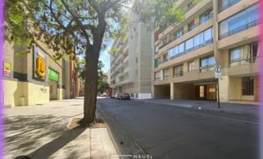 ARRIENDOS ESTACIONAMIENTOS SEGUROS Y CON EXCELENTE UBICACION