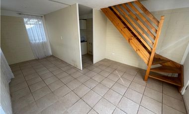 ARRIENDO CASA EN LAS LOBELIAS, INVICA, PLACILLA