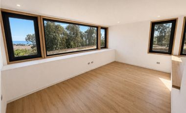 Moderna casa con Vista al Mar