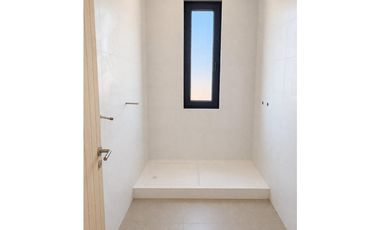 Moderna casa con Vista al Mar