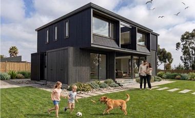 Moderna casa con Vista al Mar
