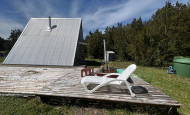 HERMOSA PARCELA CON CASA EN LAGO CHAPO