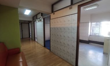 CONSULTAS MÉDICAS / DNTALES / GYM 220 MTS2