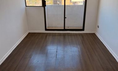 Departamento en Arriendo en Metro Gruta de Lourdes