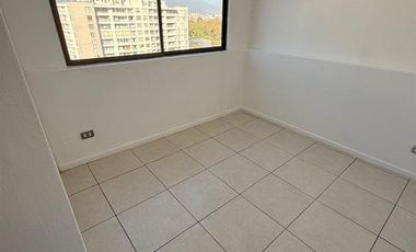 Departamento en Arriendo en Metro Gruta de Lourdes
