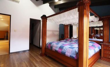 CASA EN VENTA EN MORELIA, CLUB DE GOLF ALTOZANO