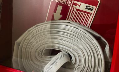 RENTA HERMOSO PENTHOUSE EN DOS NIVELES UBICADO EN LOMAS DE REFORMA CON 801 MTS DE CONSTRUCCIÓN, DISTRIBUIDO EN DOS NIVELES