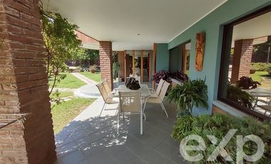 Casa en Arriendo en Avenida Lo Narváez 6949