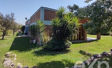 Casa en Arriendo en Avenida Lo Narváez 6949