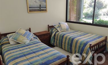 Casa en Arriendo en Avenida Lo Narváez 6949