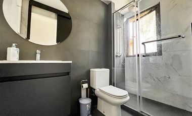 Departamento en Arriendo en Camino el Huinganal con Monseñor Adolfo Rodríguez