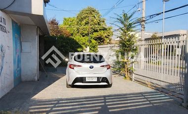 Local Comercial en Arriendo en Entre Salvador Izquierdo y Monseñor Edwuards