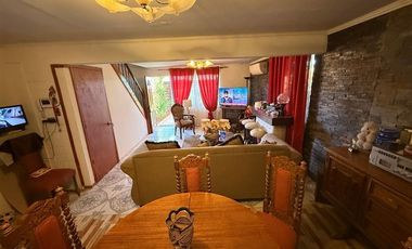 Casa en Venta en villa los castaños