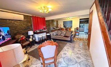 Casa en Venta en villa los castaños