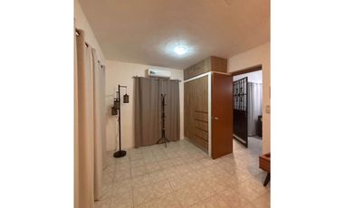 CANCUN CENTRO SE RENTA ESTUDIO AMUEBLADO Y EQUIPADO