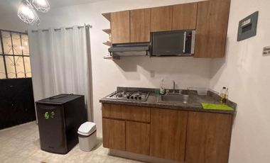 CANCUN CENTRO SE RENTA ESTUDIO AMUEBLADO Y EQUIPADO