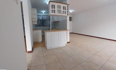 VENTA DEPARTAMENTO 2DO PISO URB ELBANCO DE JAVIER PRADO ATE